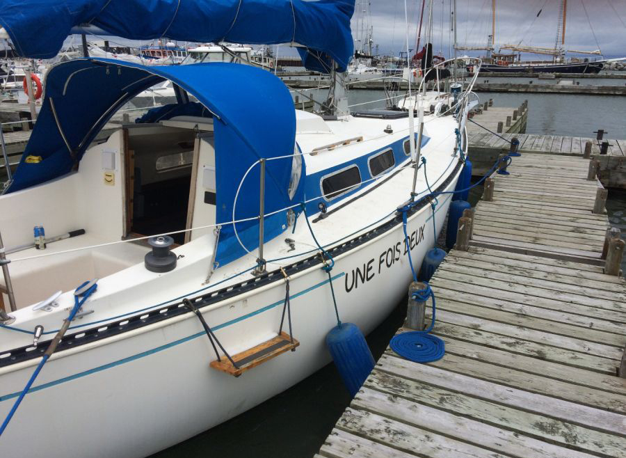 mirage 27 sailboat review